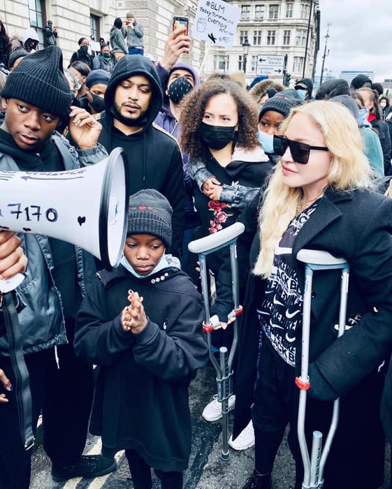 Madonna, în mijlocul unui scandal după ce a a publicat o înregistrare cu teorii ale conspirației despre coronavirus! Susține că a fost găsit deja vaccinul împotriva bolii mortale