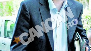 Amantii Radu Popa si Rosana Oprea, luati "ca din oala". Socati ca au fost prinsi!