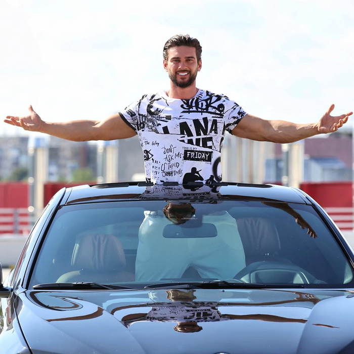 Dorian Popa: "Am predat și dovada de circulație, pentru că se poate și nu voiam să prelungesc agonia" (Foto: Facebook)