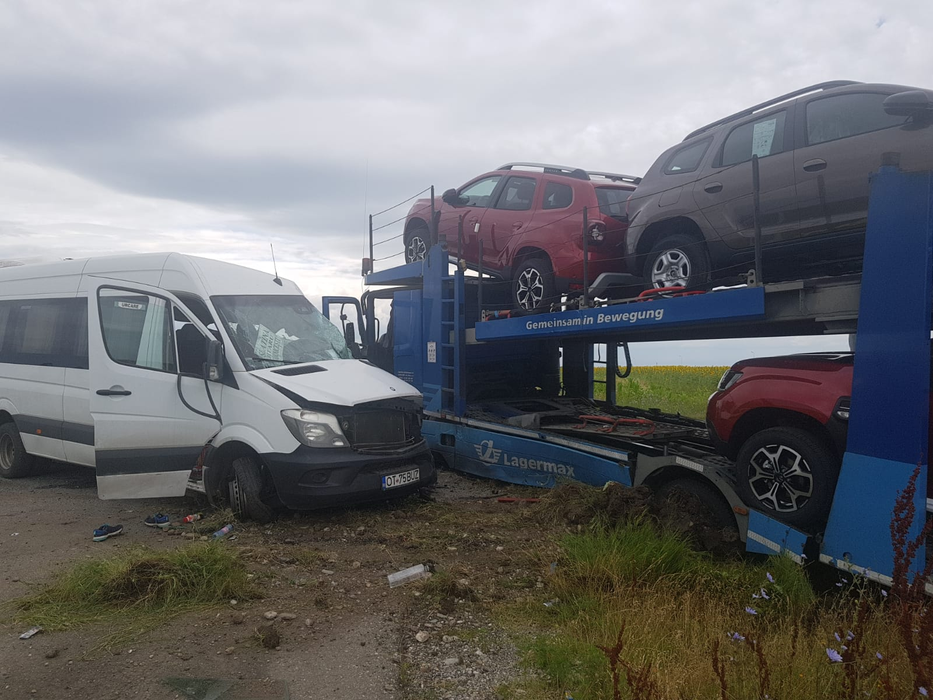 Accident în lanț pe DN 65, la Priseaca, Olt