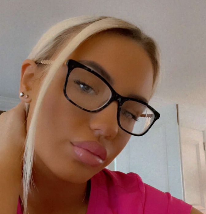Rebecca Cooke- sursa foto Instagram Rebecca Cooke