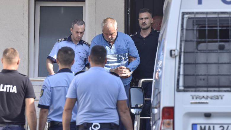 Gheorghe Dincă a încercat să racoleze o fată și în Vâlcea