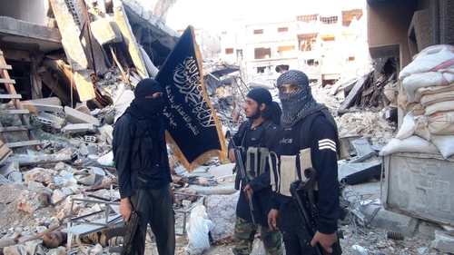 Viata unui roman "prizonier" in Siria, printre teroristii ISIS! “Au gazat civilii si…”