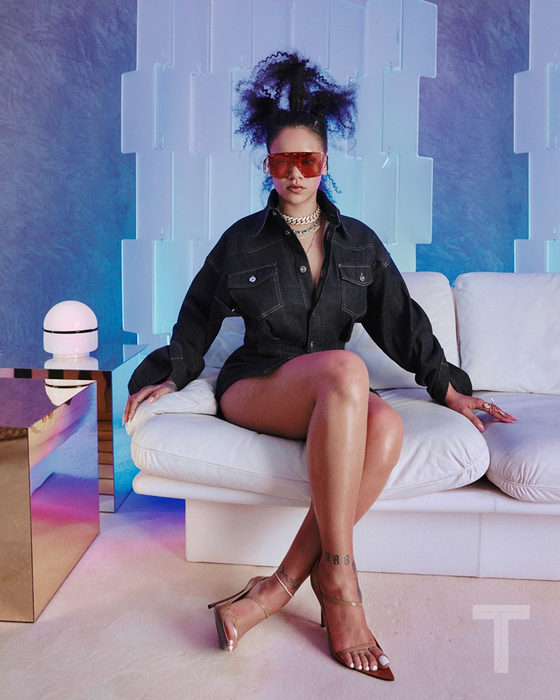 Forbes a făcut anunțul oficial: Rihanna e cea mai bogată cântăreață din lume. Cât de mare e averea divei