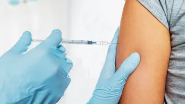 Vaccinarea ar putea deveni obligatorie în România! Proiectul se află în dezbatere