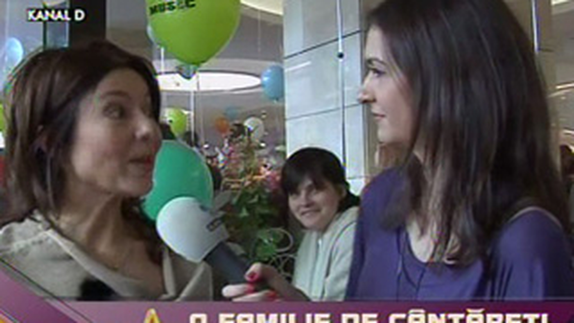 VIDEO Oana Sarbu este o mamica mandra de baietelul ei: "Ii place sa cante, este un copil nascut cu talent muzical!"