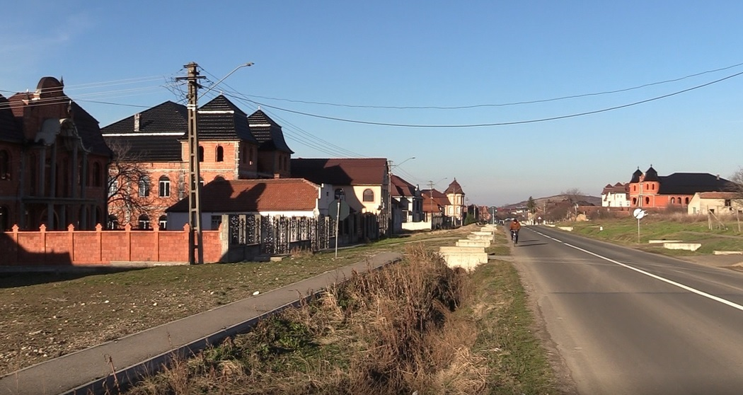 Covăsânţ, satul palatelor-fantomă