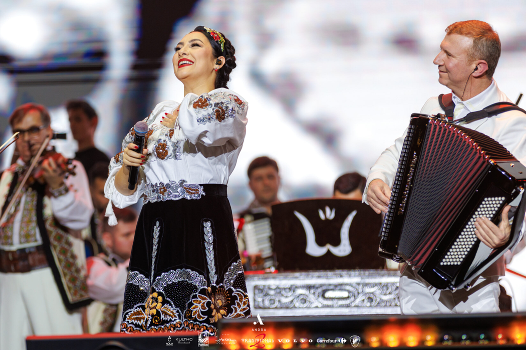 Concertul „Tradițional 2” susținut de Andra, împreună cu Orchestra Fraților Advahov, difuzat pe ProTV în prima zi de Crăciun,  preferatul telespectatorilor români