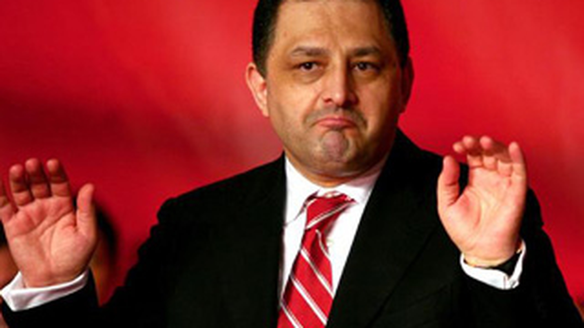 Vanghelie: "Sunt si eu pe Twitter, pe Goagal, pe Facebook, sunt peste tot!"