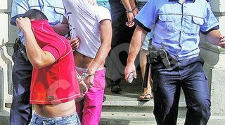 Incatusati, agresorii varului lui Bute isi batjocoreau in continuare victima: "L-am f...t in gat! I-am dat m...e"