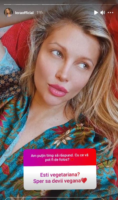 Ce schimbare radicală la Lora! Cum arată sprâncenele cântăreței atunci când nu este machiată: “Nu mă pensez niciodată, le rad”