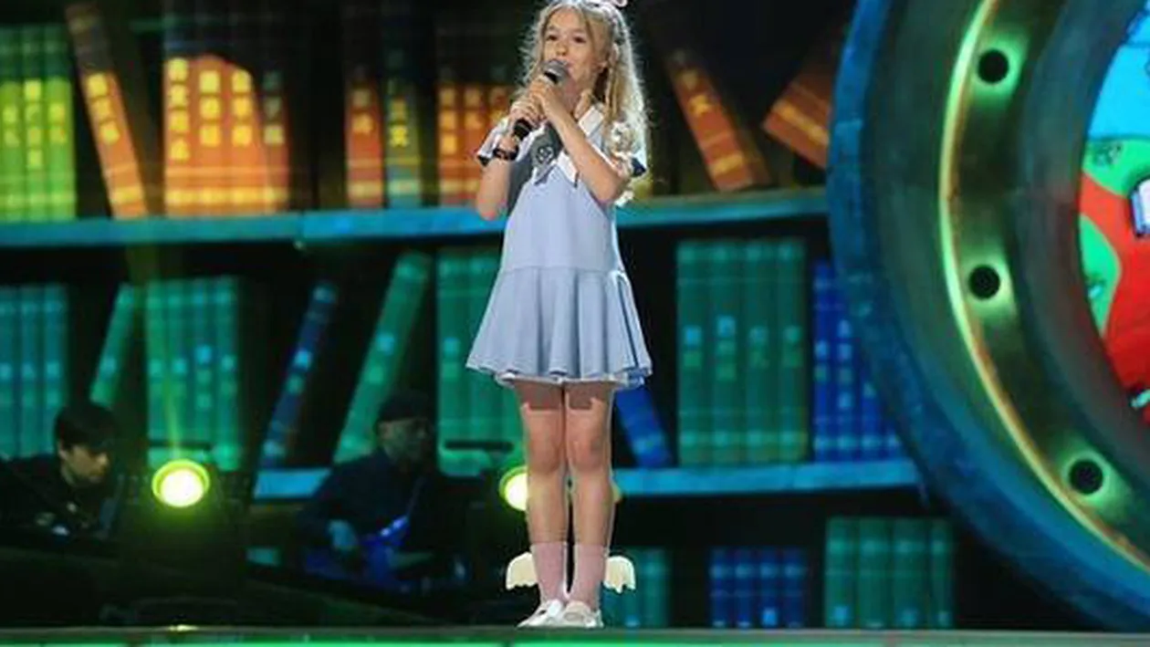 Ea este românca de şapte ani care a cucerit China cu vocea sa: „Vreau să mă ştie toţi chinezii”