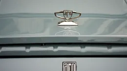 ARO se reinventează: Ar putea produce anual până la 10.000 de SUV-uri hibrid. Cât costă primul exemplar