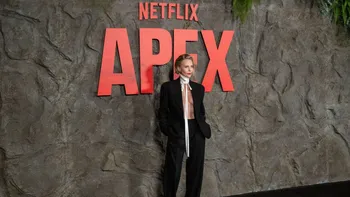Thrillerul cu care Netflix vrea să dea lovitura: Charlize Theron și Taron Egerton, în rolurile principale