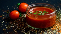 Cum faci cel mai bun bulion de casă. Ingredientul secret pe care trebuie să îl adaugi în borcan