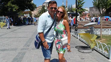 A spus “DA” dupa patru ani de iubire! Un cunoscut artist de la noi si-a pus pirostriile