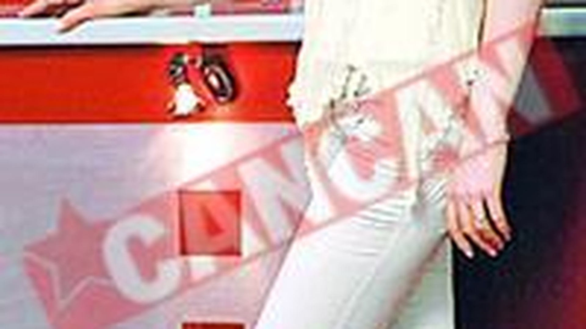 Tele M face reclama tatalui celui care le-a batut crainica