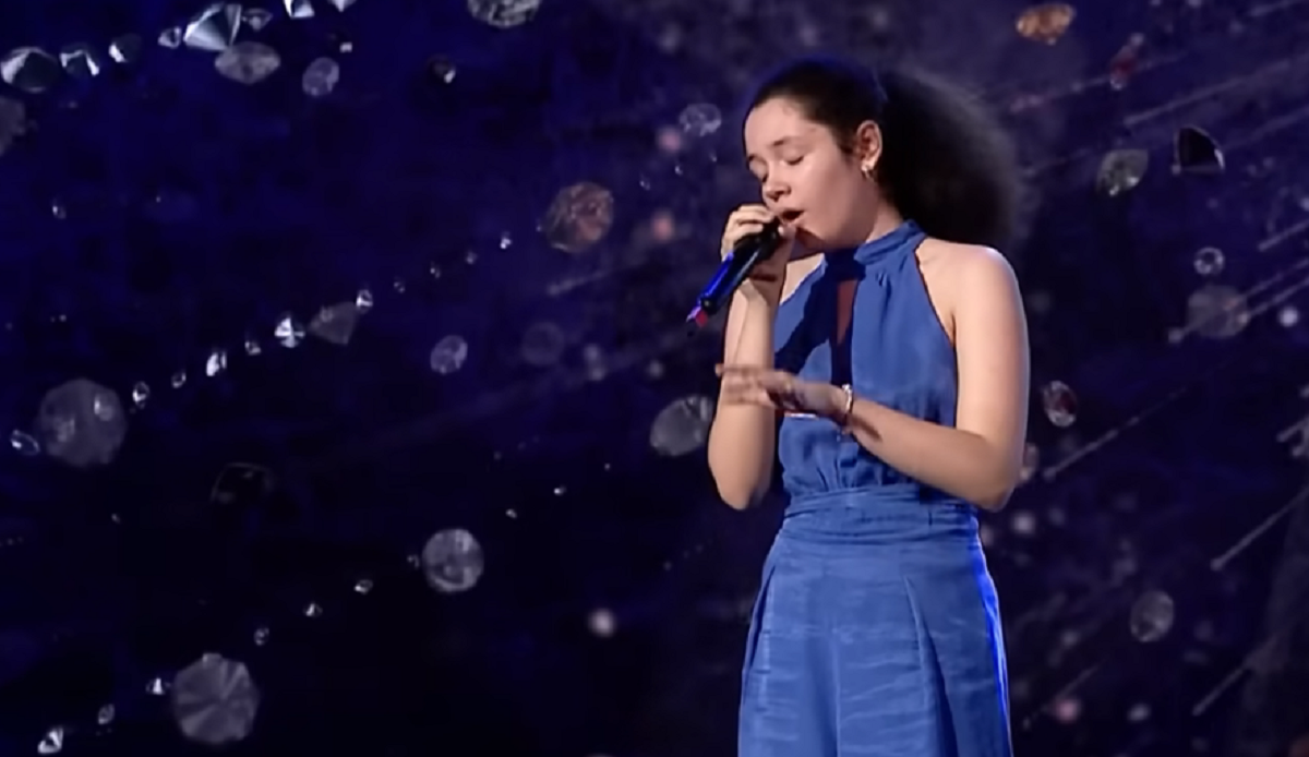 Cine este puștoaica de 11 ani care a primit Golden Buzz. Juriul de la Românii au Talent a rămas fără cuvinte