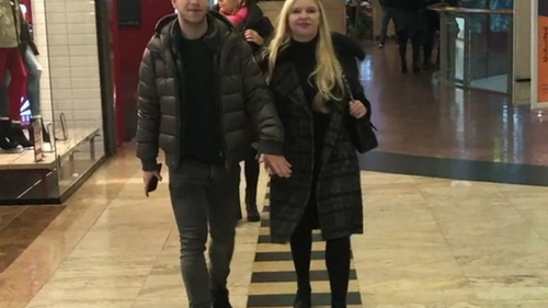 VIDEO EXCLUSIV. Formează unul dintre cele mai bogate cupluri din România… Puştiul avocat şi-a ”adjudecat-o” pe moştenitoarea Dedeman!