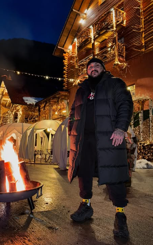 Ce i-a făcut un fan lui Dani Mocanu. Manelistul s-a indignat: „N-ai cum să mă iei la mișto că…”