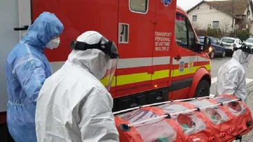 Mărturia cutremurătoare a unui bărbat din Olt, după ce soţia i-a murit în ambulanţă: “ Mi-a dat-o ca pe-un câine, într-un sac, băgată…” Femeia nu avea coronavirus