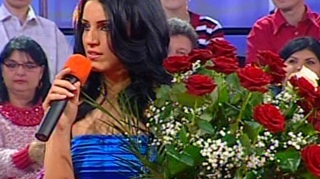 VIDEO Adelina Pestritu a primit un Trabant de ziua ei