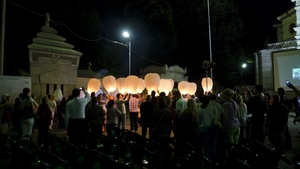 Bellu luat cu asalt de sute de bucuresteni! Vezi cum a fost pregatit cimitirul artistilor!