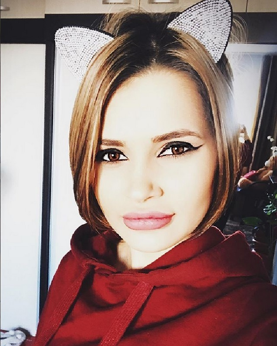 Scandal în familia de la „Insula Iubirii”! Replici acide, după ce „şi-a tunat” faţa: „Nu comenta, fă!”