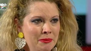 Dezvaluiri cumplite despre copilaria Oanei Lis. Tatal ei a violat-o cand ea avea 15 ani: "Nu pot sa vorbesc despre asta"