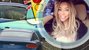 SUPERTARE! Ce făcea Bianca în mașina de 250 000 euro  când a trecut pe roșu…