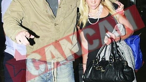 Chelsy l-a parasit pe Printul Harry