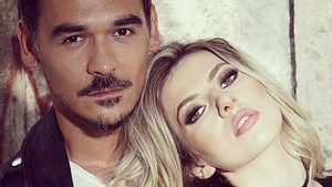 Lidia Buble, ipostază intimă din dormitor cu Răzvan Simion! Nu i-ai văzut niciodată atât de drăgăstoşi