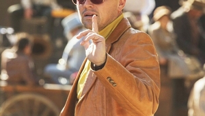 Filmul care zguduie Oscarurile ajunge la tine acasă! DiCaprio, în cea mai explozivă luptă a carierei sale