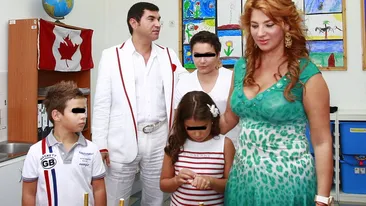 A lasat problemele financiare in urma! Mihaela Borcea si-a luat copiii si a plecat intr-o vacanta de doua luni, in Europa