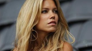 Dupa ce a invins in lupta cu cancerul, Sylvie Van der Vaart a ajuns in finala concursului "Let's Dance"