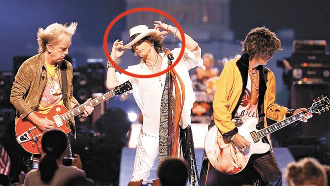 Steven Tyler face dus in pauza concertului