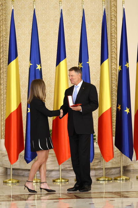 Simona Halep și-a „oficializat” relația cu Toni Iuruc în fața președintelui Klaus Iohannis! Primele imagini publice cu fericitul cuplu, la Palatul Cotroceni