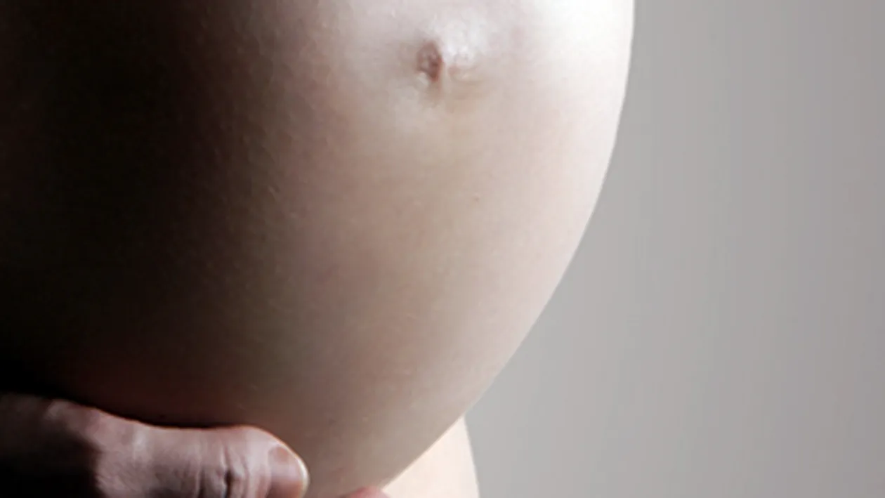 O femeie de 51 de ani a nascut la o clinica privata din Timisoara