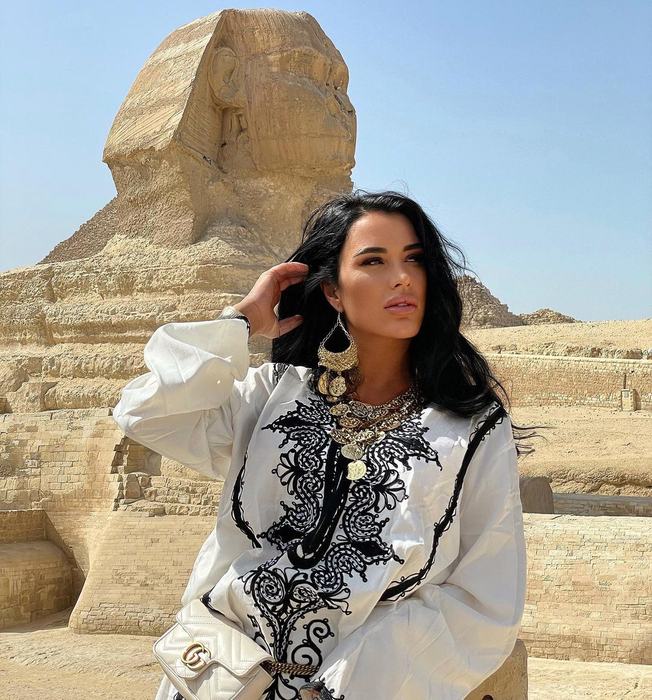 Daniela Crudu, mamă pentru prima dată? Cea mai efervescentă brunetă din showbiz a bulversat pe toată lumea cu anunţul său