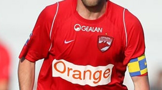 Un fotbalist de la Dinamo fumeaza doua pachete de tigari pe zi! VEZI despre cine este vorba