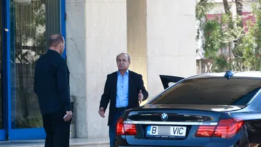 Nu degeaba e ”Regele mobilei”! Agitaţie maximă când vine bossul de la tenis