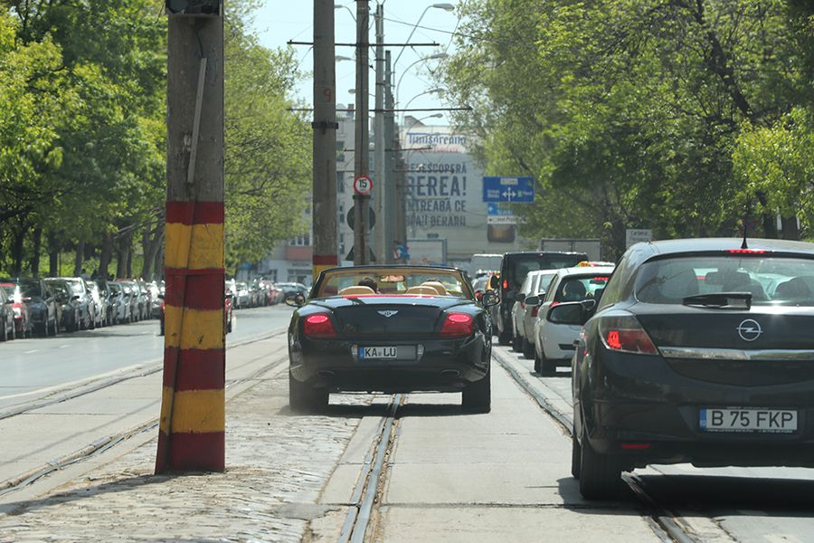 Fostul iubit al Otiliei Bilionera a scăpat de arest. Franco Calu și-a făcut apariția alături de "frații" lui