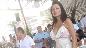 Apucaturi de animatoare ale sotiei lui Ilie Nastase! Ce facea Brigitte in timp ce Nasty aranja apa plata in frapiera!