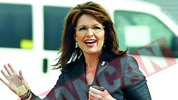 O sfatuieste sa se dezbrace