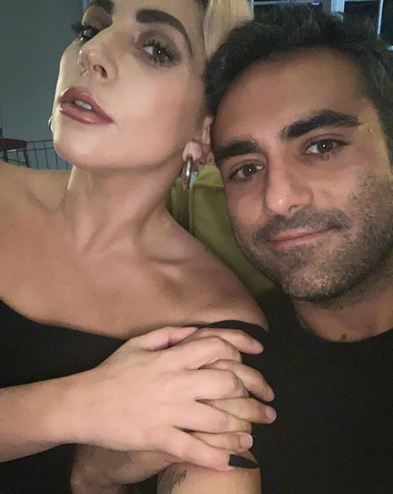 Lady Gaga, autoizolare, alături de noul iubit, de teama coronavirusului! „Încercați să nu dați virusul mai departe”