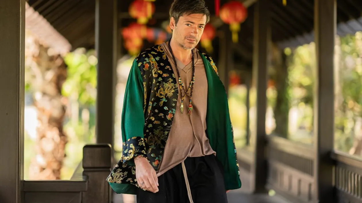 Ce nu îi dă pace lui Radu Vâlcan în Thailanda? Prezentatorul face dezvăluiri despre noul sezon Insula iubirii