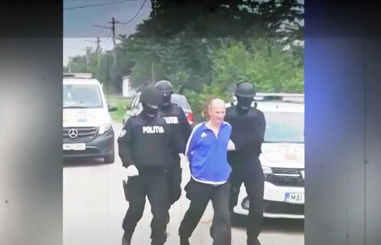 A făcut stop cardio-respirator adolescenta incendiată de criminalul din Mehedinți. Anunțul trist făcut de medici