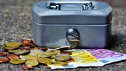 Curs valutar 24 septembrie 2019: sunt surprize la principalele valute! Cu cât s-a scumpit euro