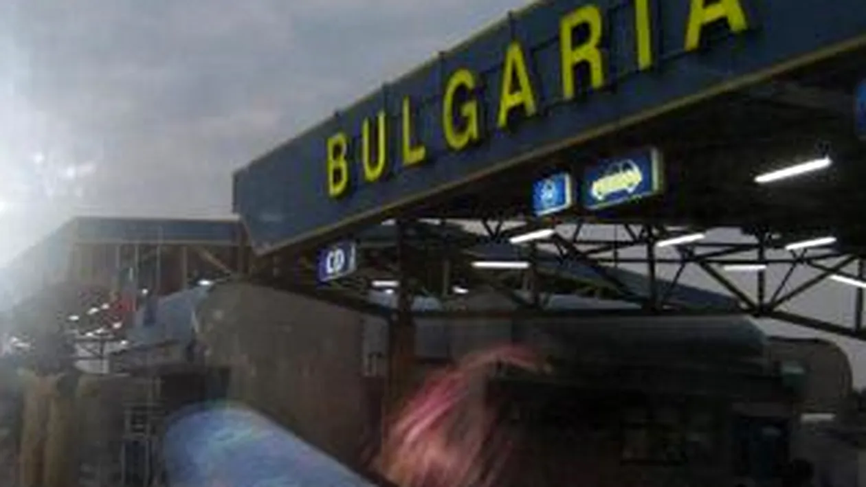 Un roman a murit si alti doi au fost raniti intr-un accident rutier in Bulgaria