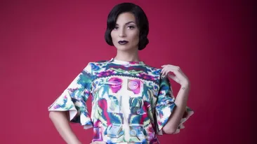 Succesul in muzica? Jos textila! O alta dj-ita s-a dezbracat complet pentru a-si promova piesele, in cluburi!